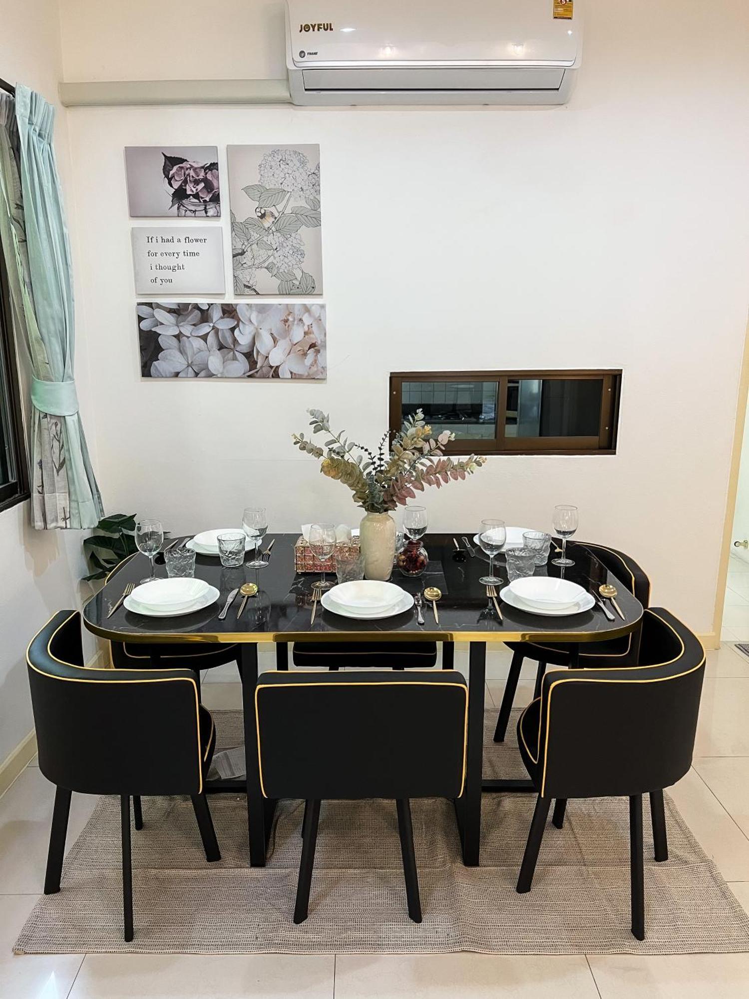 Nhà nghỉ Sukhumvit 31 Sweet 7 Beds - Up To 12 Guests *